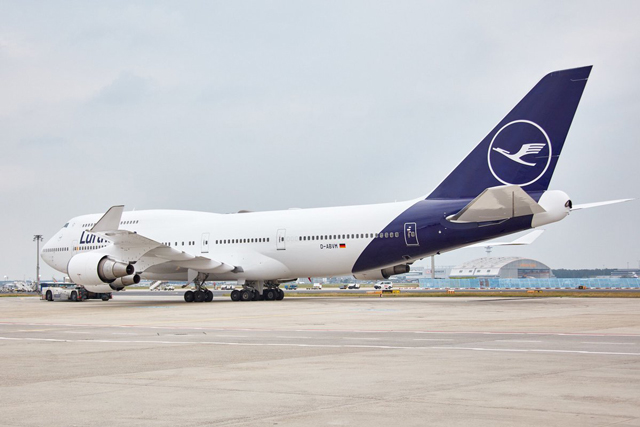 PICTURES: Lufthansa tests brighter version of new livery on 747