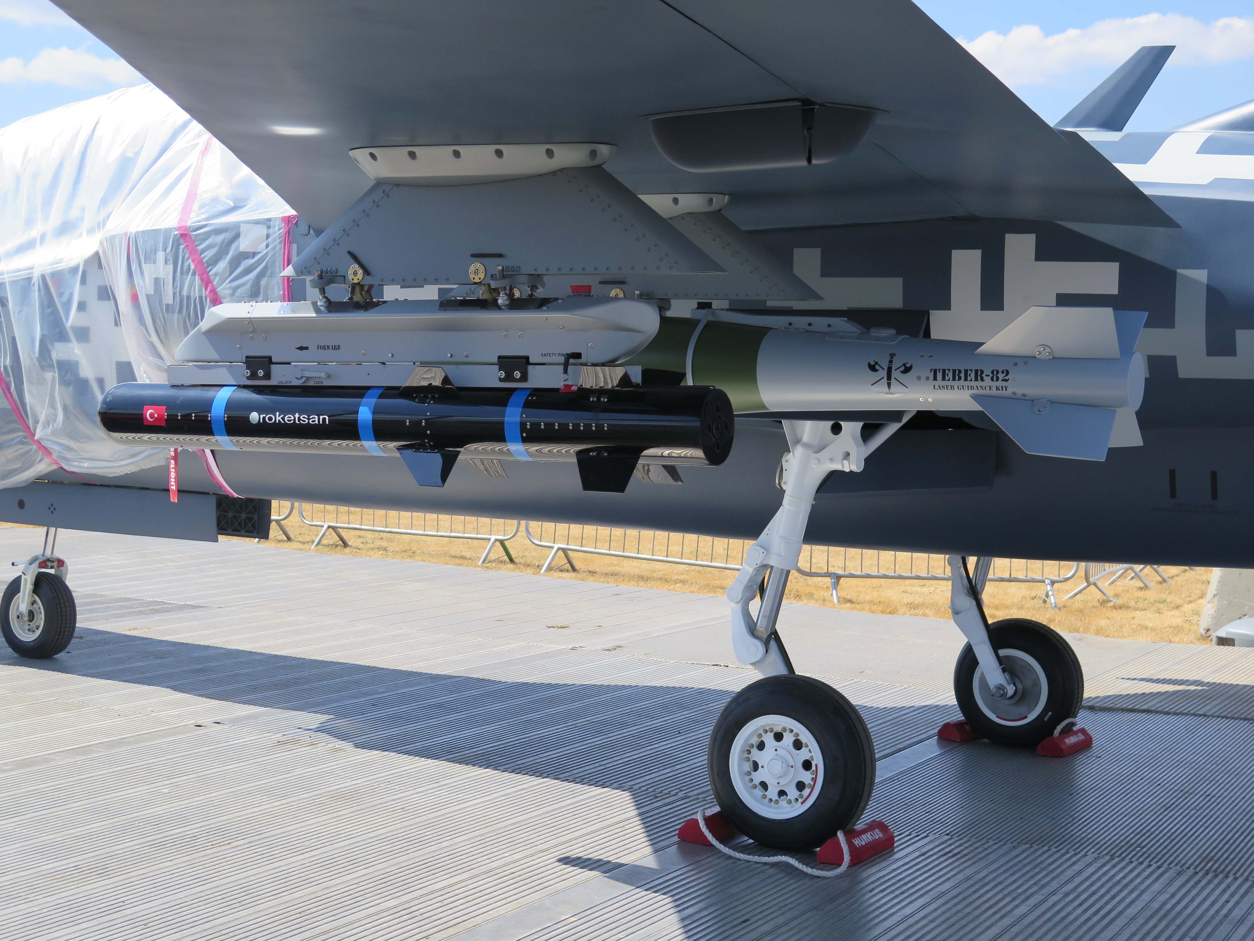 FARNBOROUGH: TAI shows off Hurjet light-attack mock-up